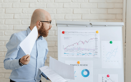 Bridging AI, Sales Triggers, and Payments for Smarter B2B Growth