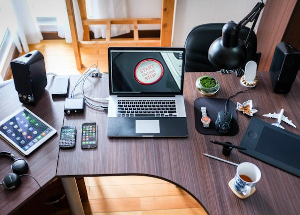 How Technology is Transforming Modern Enterprise Workplaces