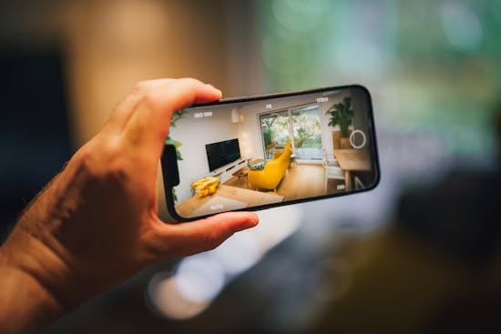 Real estate virtual tour mobile photo camera app