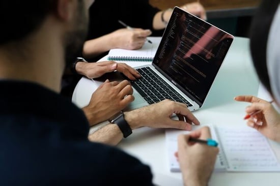 Red Flags in Real Time How Startups Can Detect Suspicious Financial Activity Early