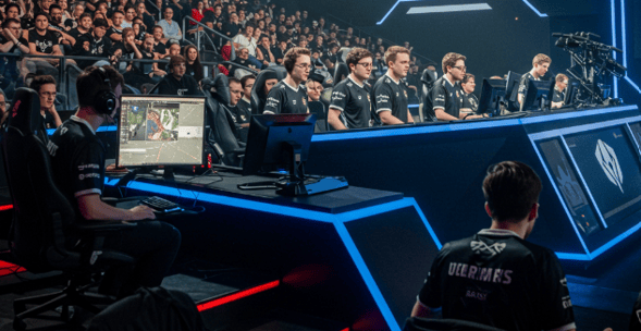 The Growth Business of Esports Startups and Their Funding Sources